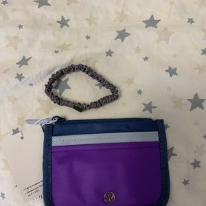New with tags lululemon card case and hair tie